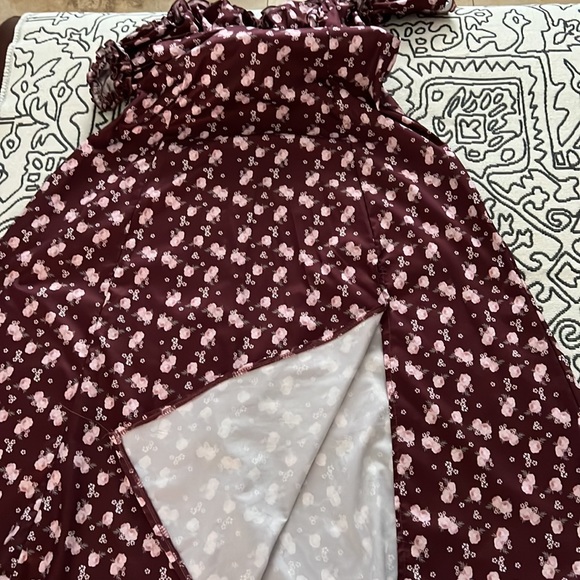 Floral Maxi/Midi off the shoulder dress - Picture 2 of 3